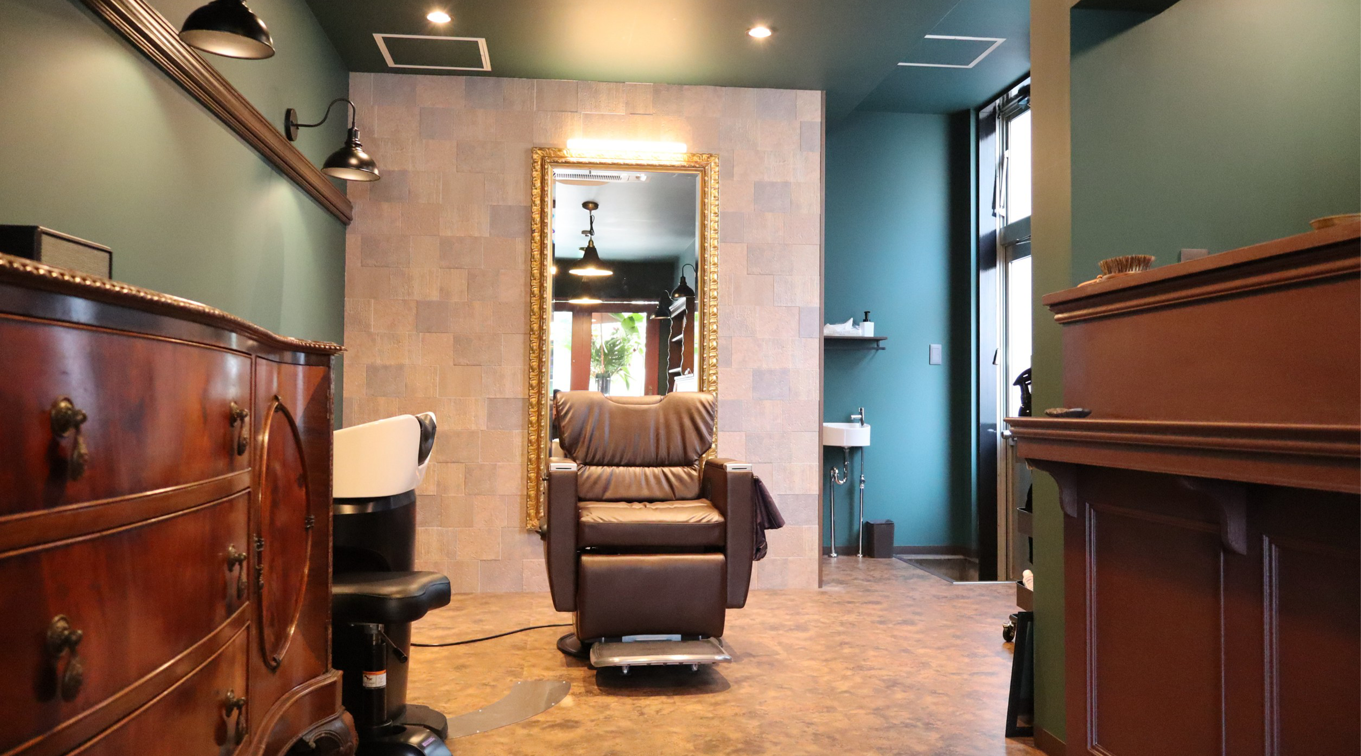 K.CREEK BARBER SHOPのサブ写真２